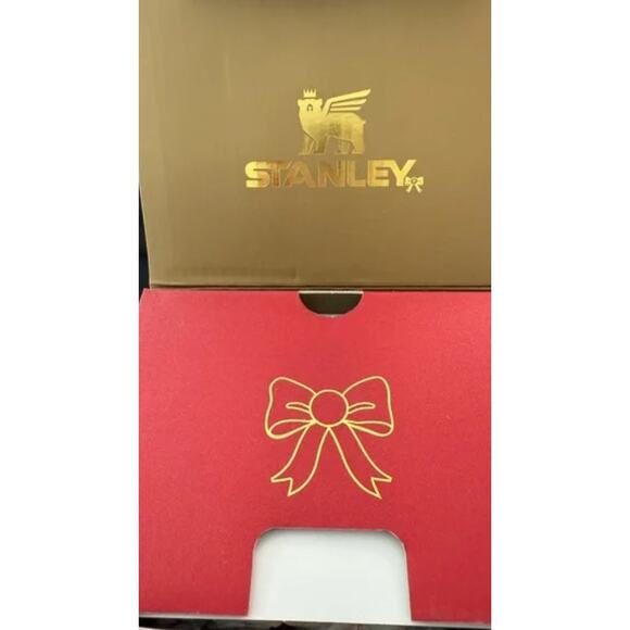 NEW Stanley The Quencher H2.0 Flowstate™ Tumbler | 40 OZ Scarlet Tinsel - Picture 9 of 11